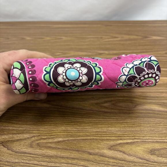 Vera Bradley Womens Cupcake Pink Zip Top Wristlet Wallet Retired Pattern Pouch - Picture 7 of 10